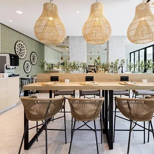 Отель Alameda Centro Affiliated By Melia