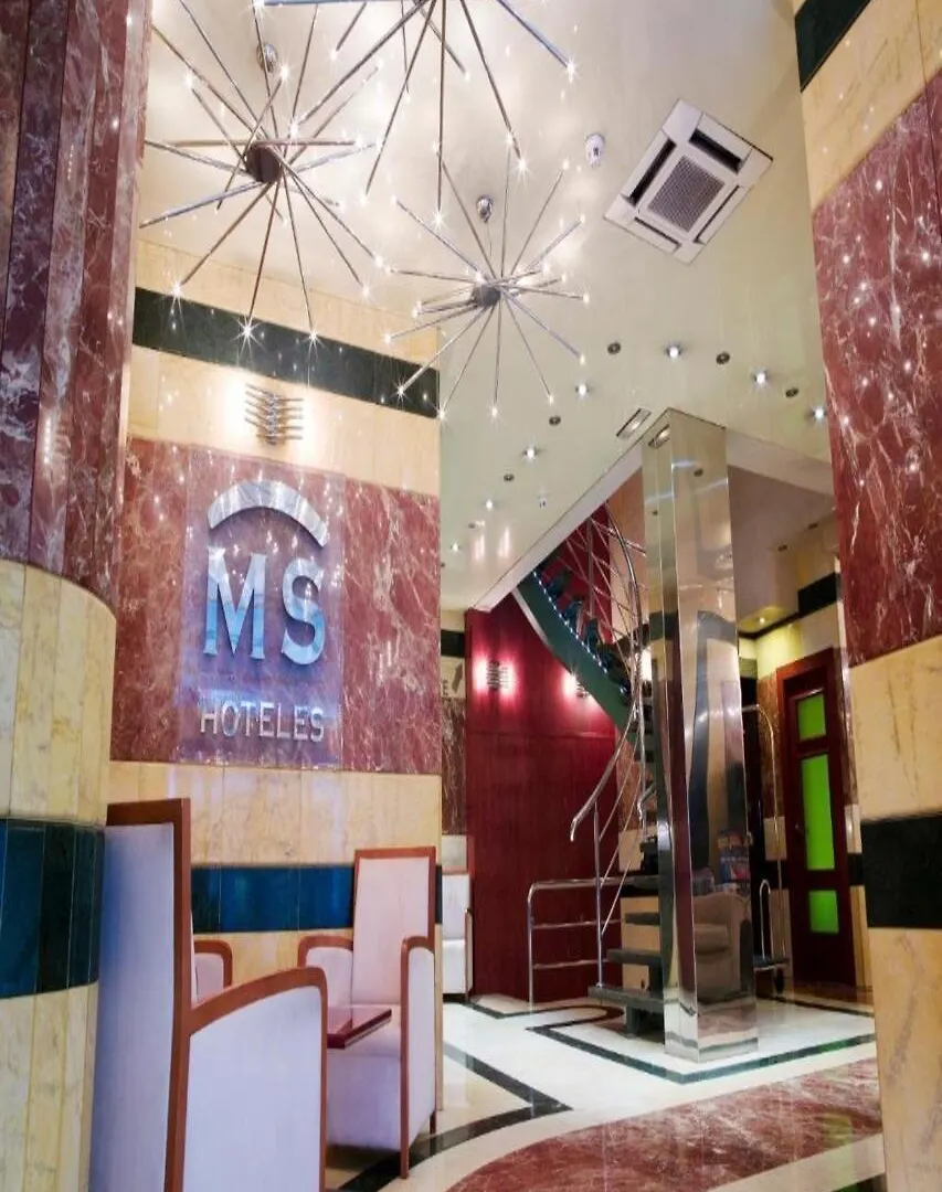 Hotel Ms Maestranza מאלגה