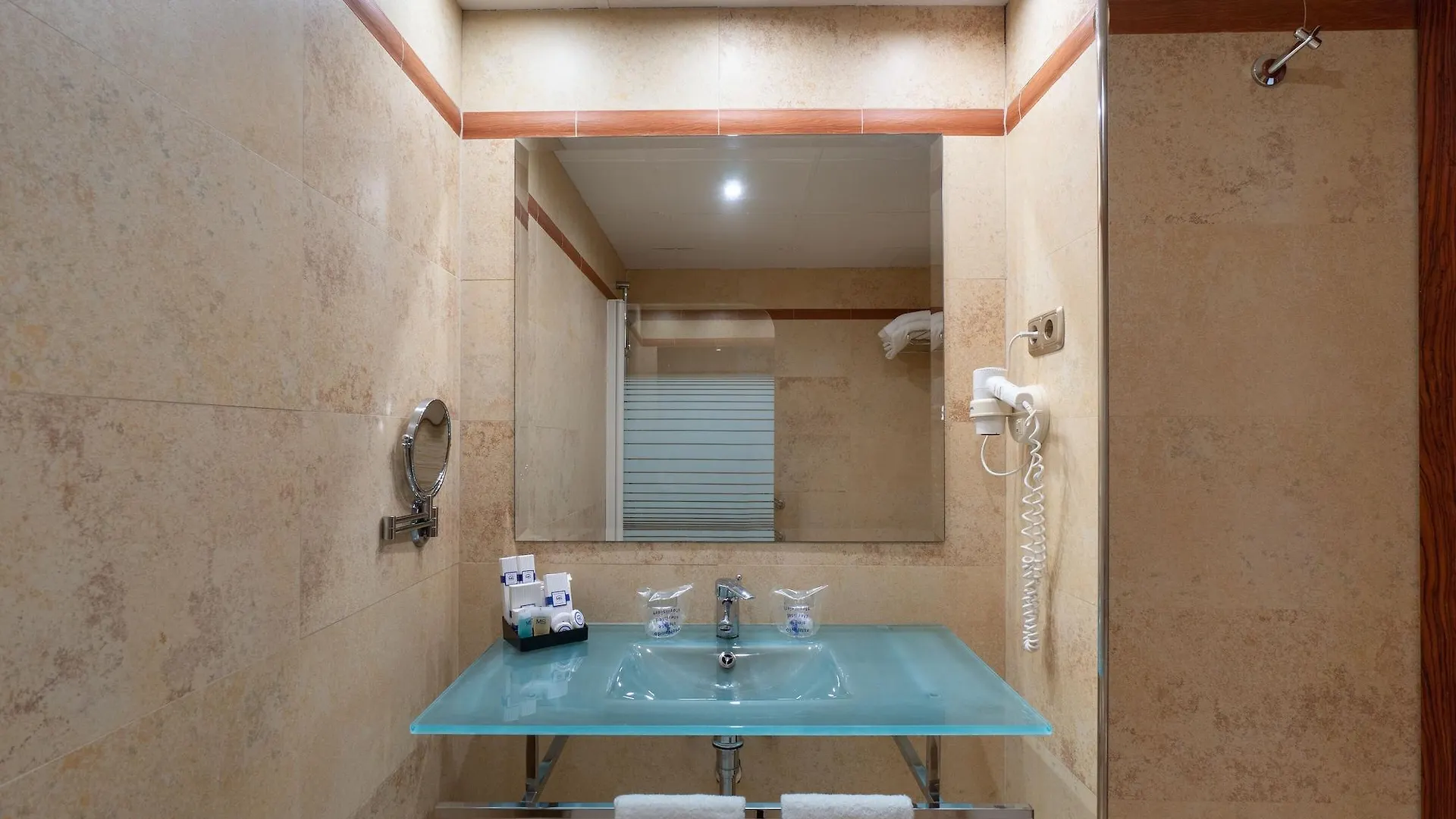 Hotel Ms Maestranza מאלגה